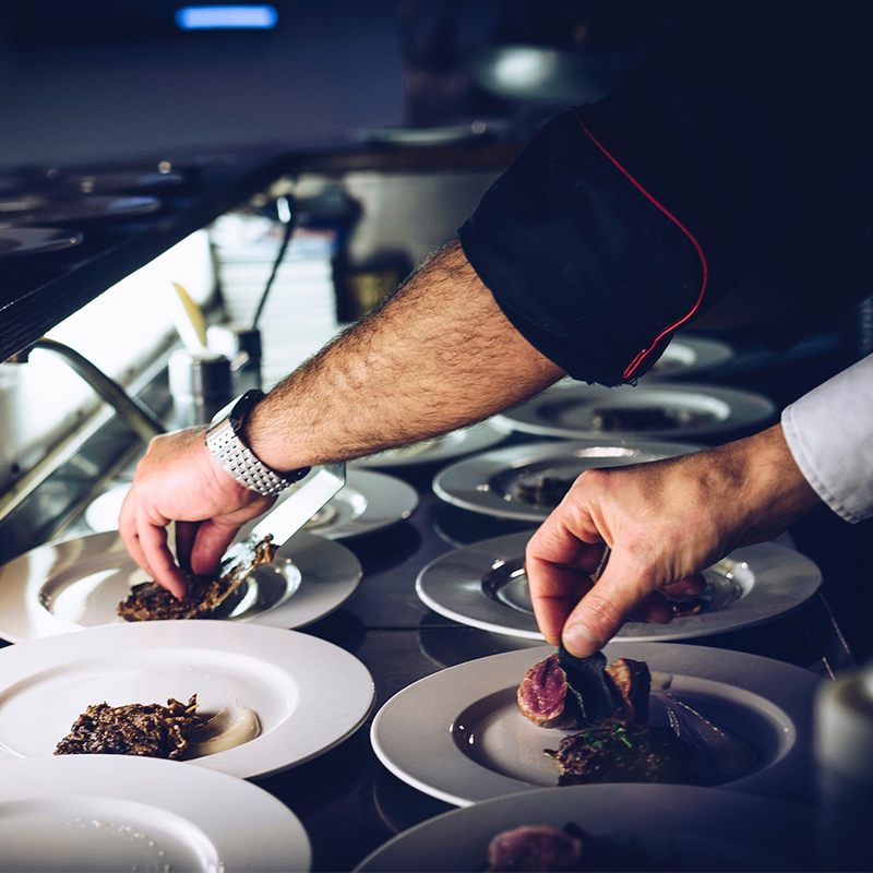 Food Hygiene & Handling Food Hygiene & Handling
